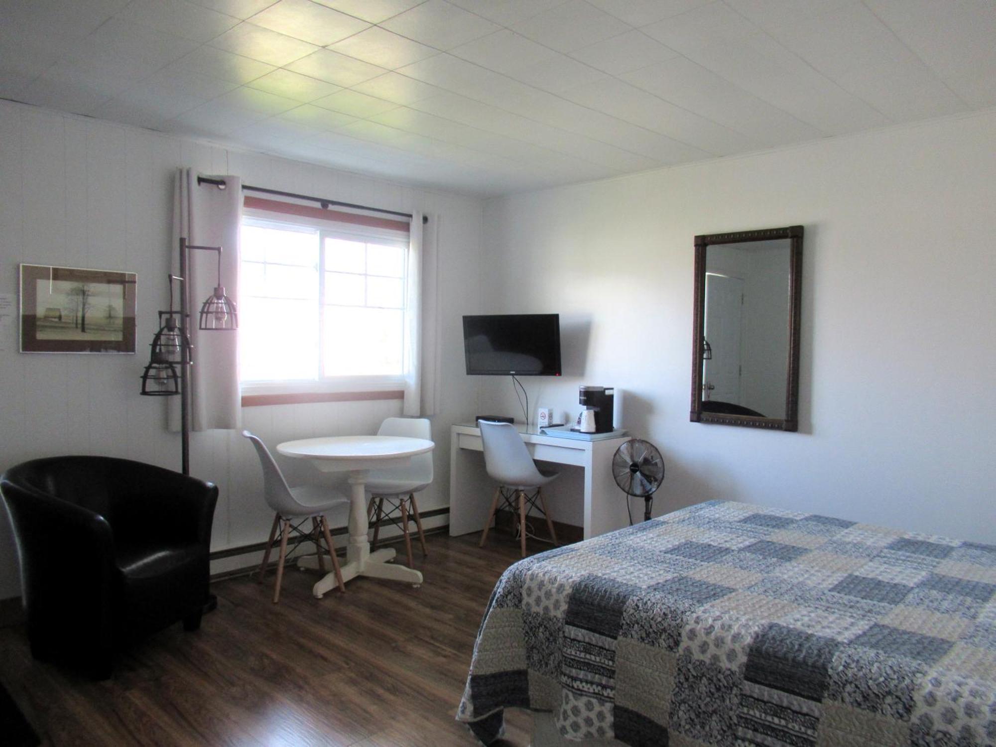 Motel Et Chalet Natabel Perce Exterior photo